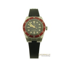 Tudor Black Bay ghiera rossa ref. M7941A1A0RU-0002 nuovo