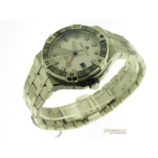 Maurice Lacroix AIKON Gmt 43mm White Dial AI6158-SS00F-130-A nuovo